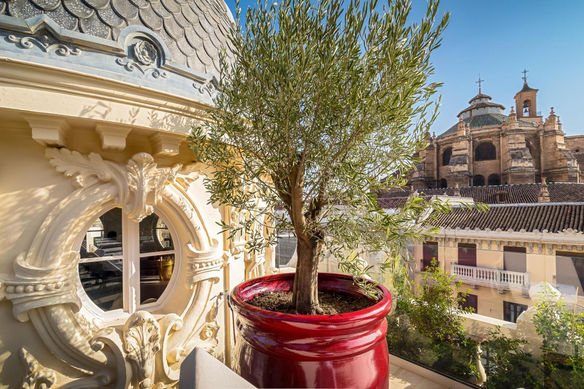 Palacio Gran Via, A Royal Hideaway Hotel Granada Kültér fotó