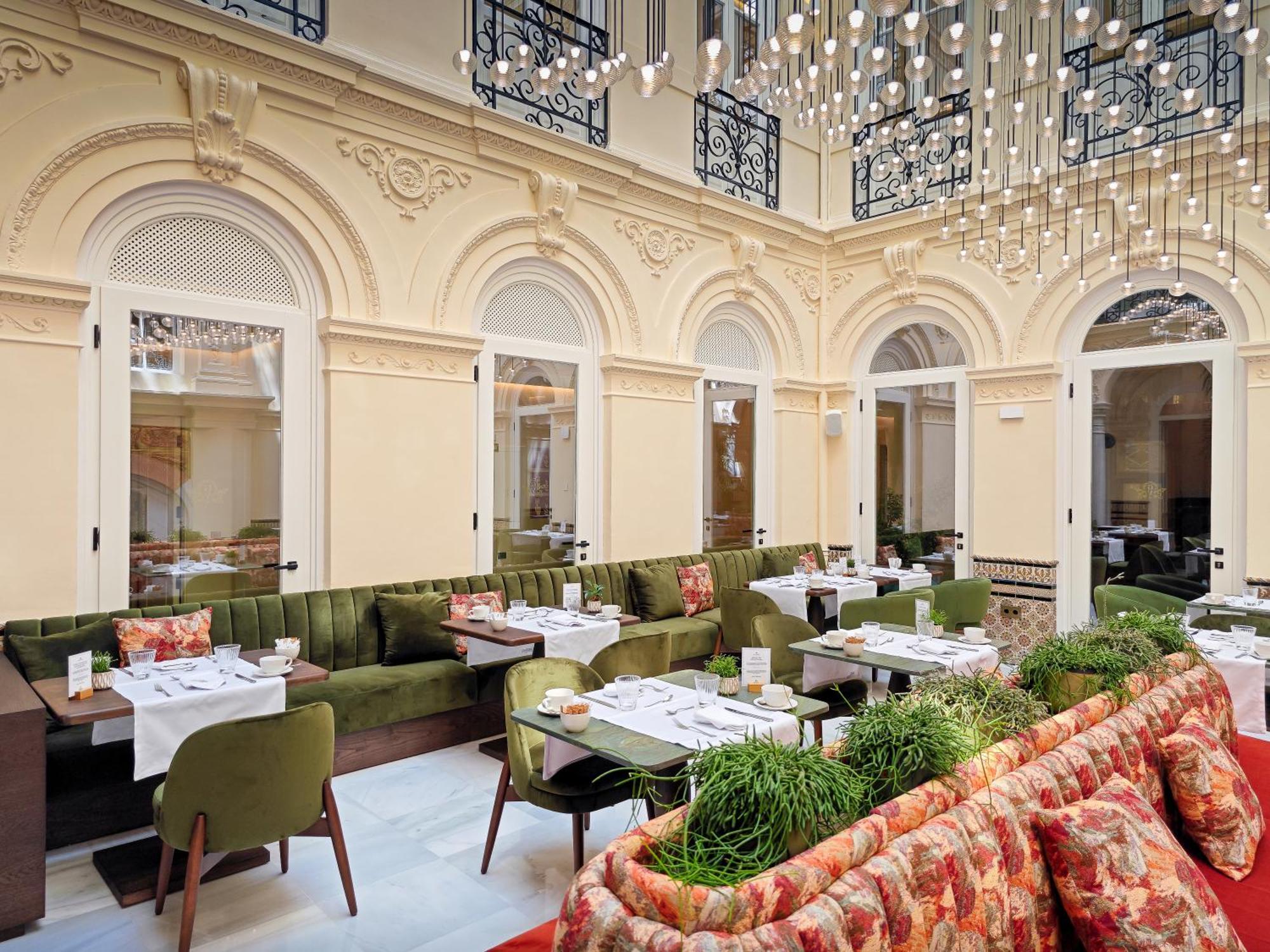 Palacio Gran Via, A Royal Hideaway Hotel Granada Kültér fotó