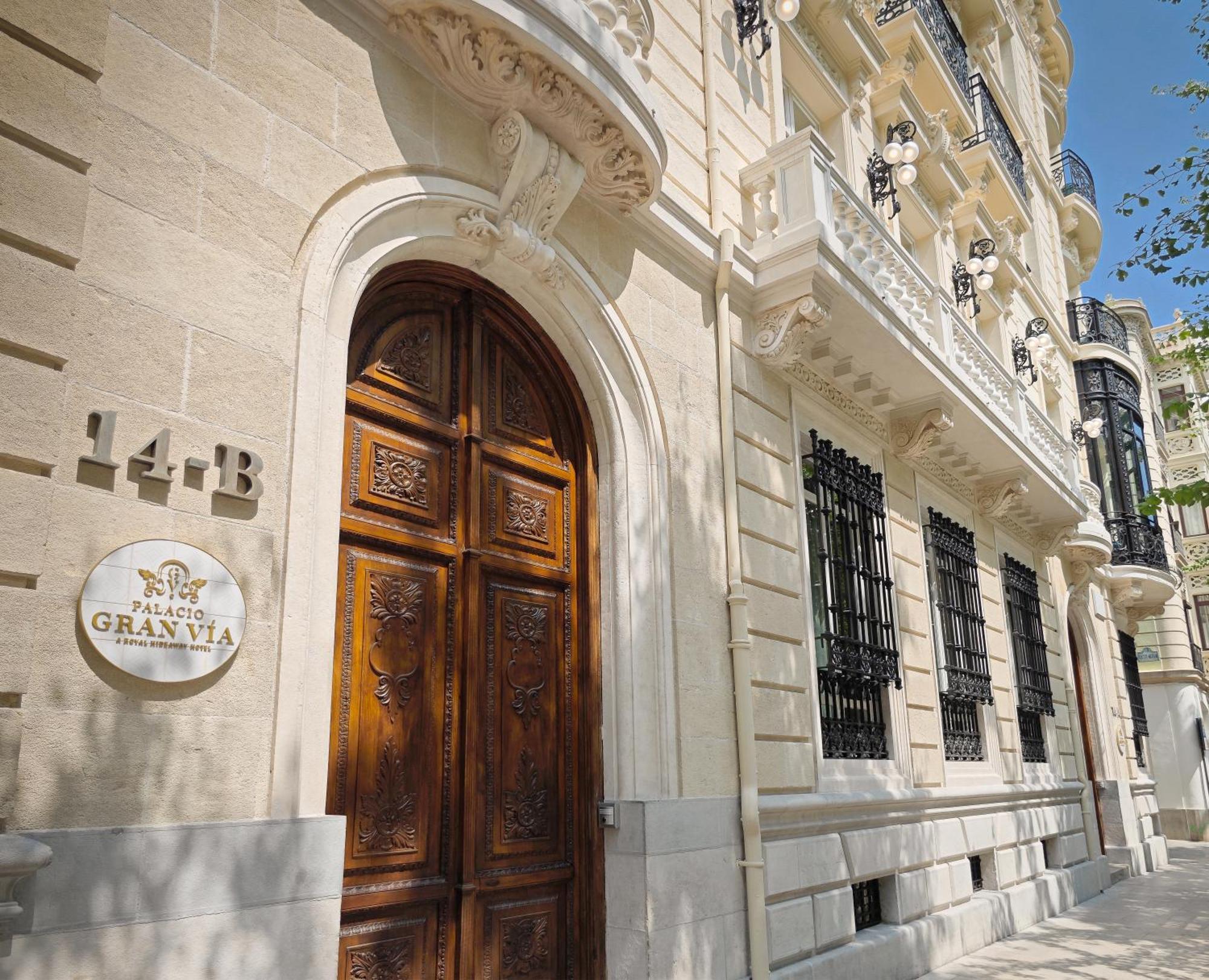 Palacio Gran Via, A Royal Hideaway Hotel Granada Kültér fotó
