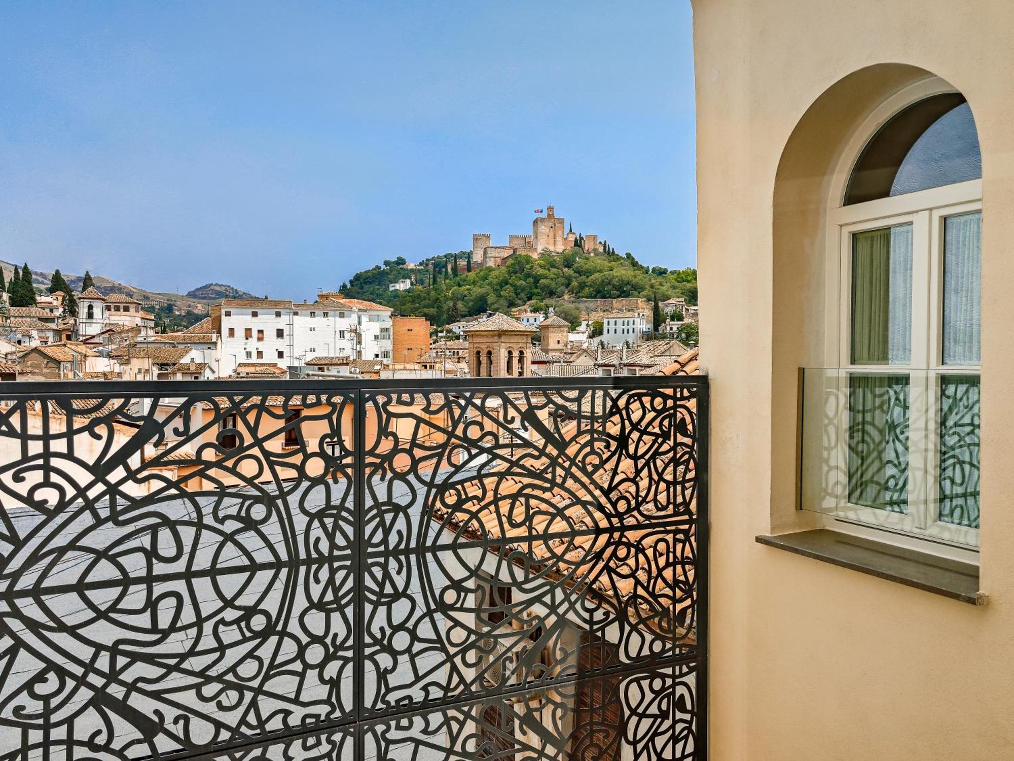 Palacio Gran Via, A Royal Hideaway Hotel Granada Kültér fotó